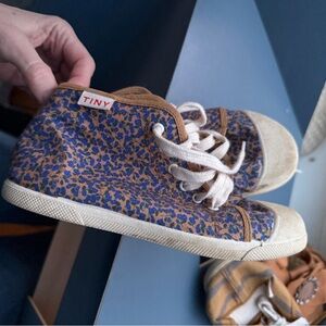 Tiny Cottons canvas high top sneaker size 33